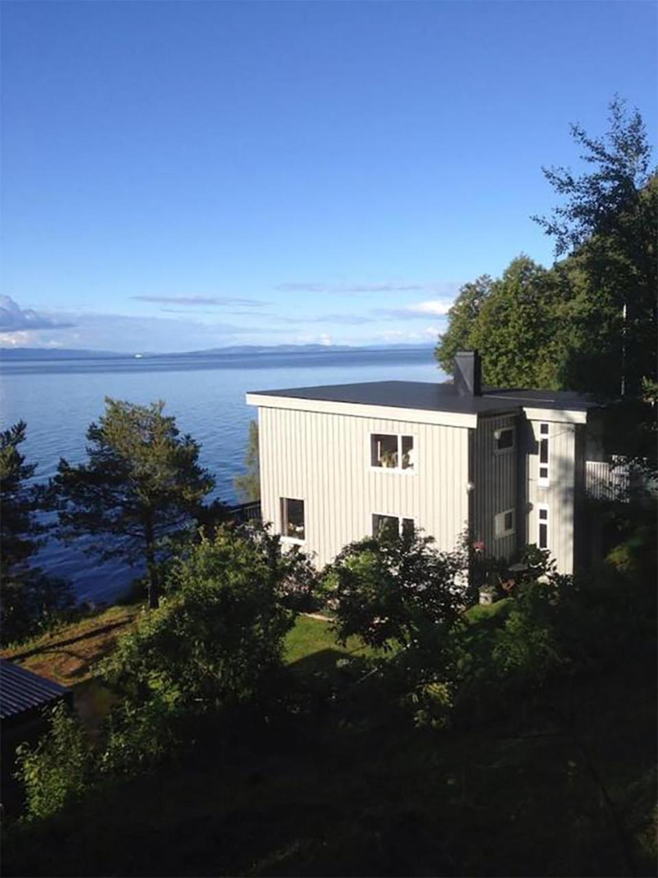Private House & By The Sea *